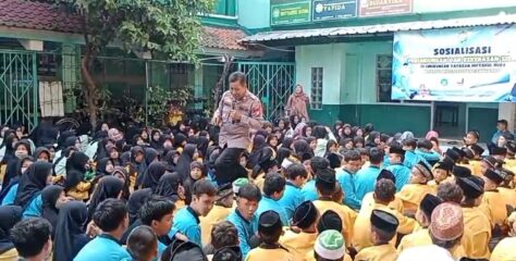 Polsek Cengkareng ‘Go To School’ Ajarkan Toleransi dan Cegah Kenakalan Remaja